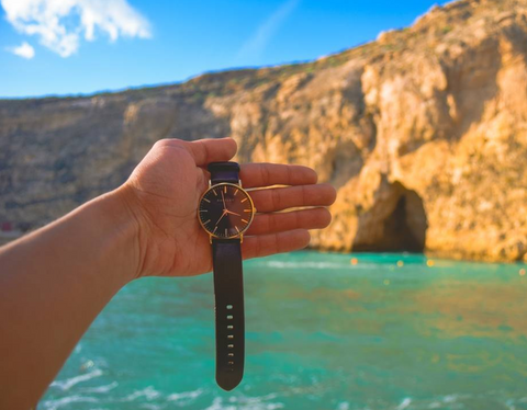 HARTLEY ORIGINALS Black & Gold